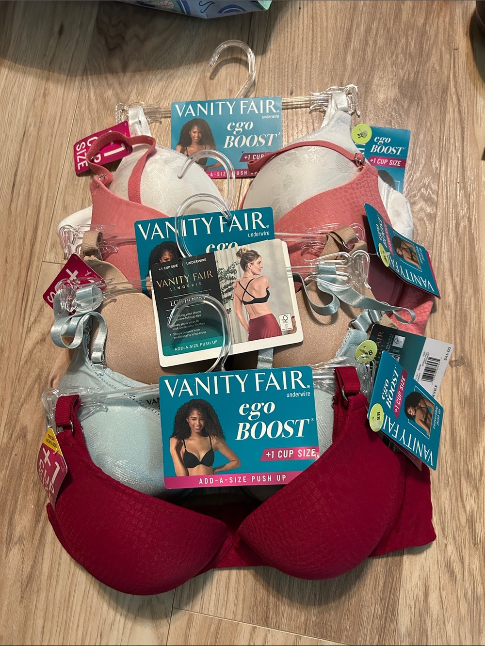 5 Vanity Fair Bras NEW